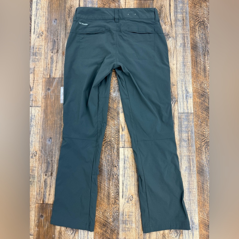 Columbia Women's Omni-Shield Roll Tab, Lightweight Hiking Pants, Size 6 Short - Picture 12 of 15